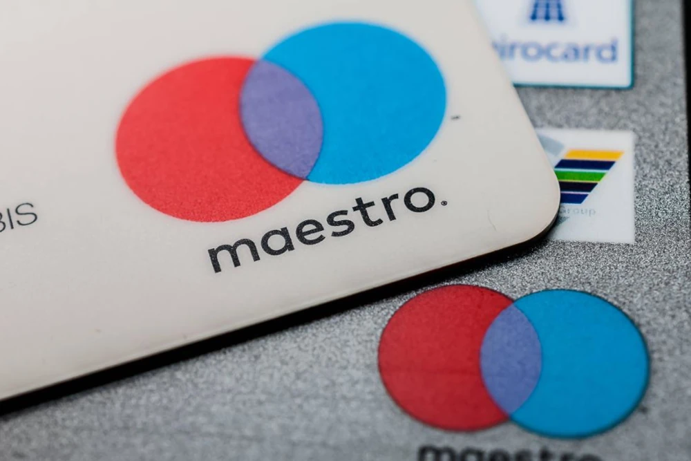 Maestro Credit Cards